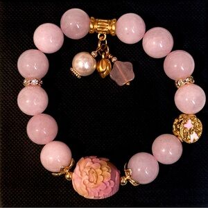 Rose Quartz beaded bracelet 10mm with flower charm